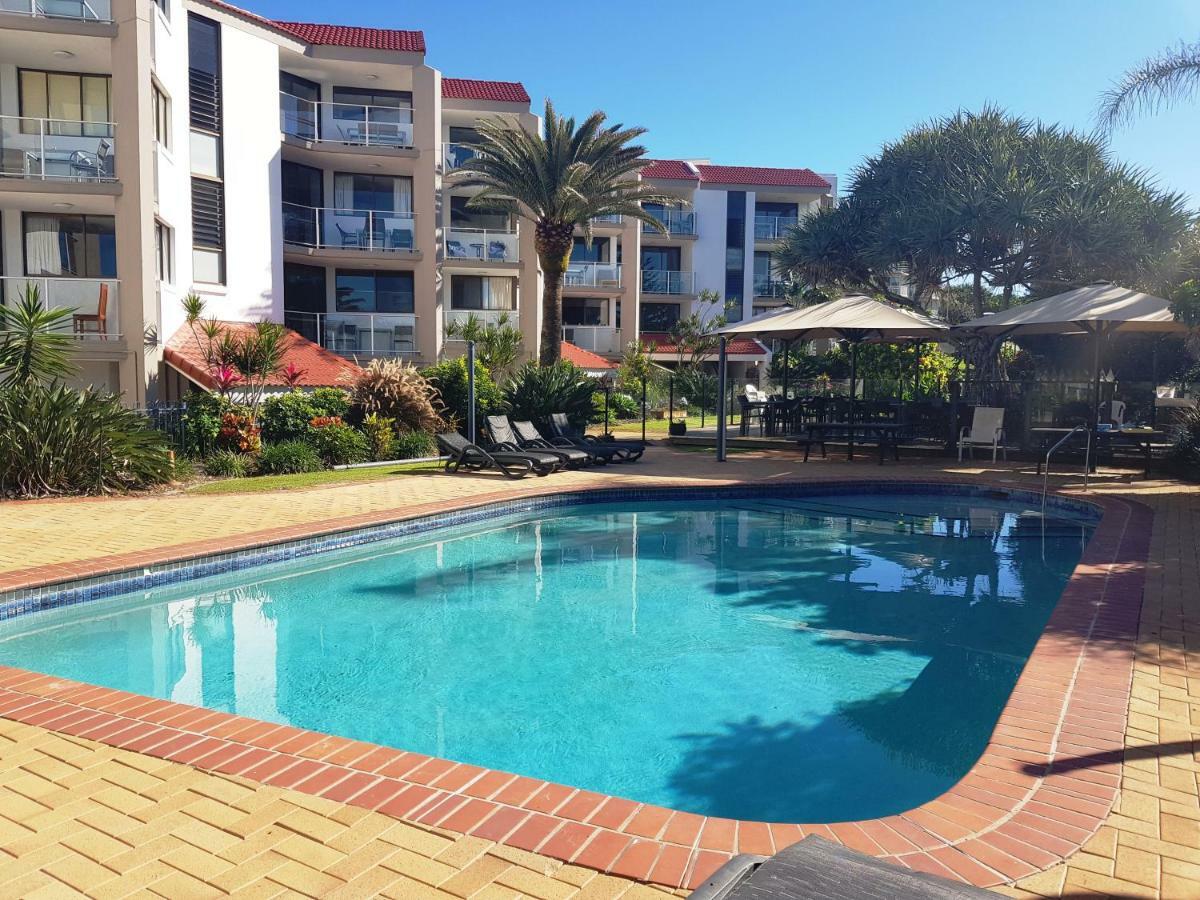 Casablanca Beachfront Apartments Bribie Island North Exteriör bild