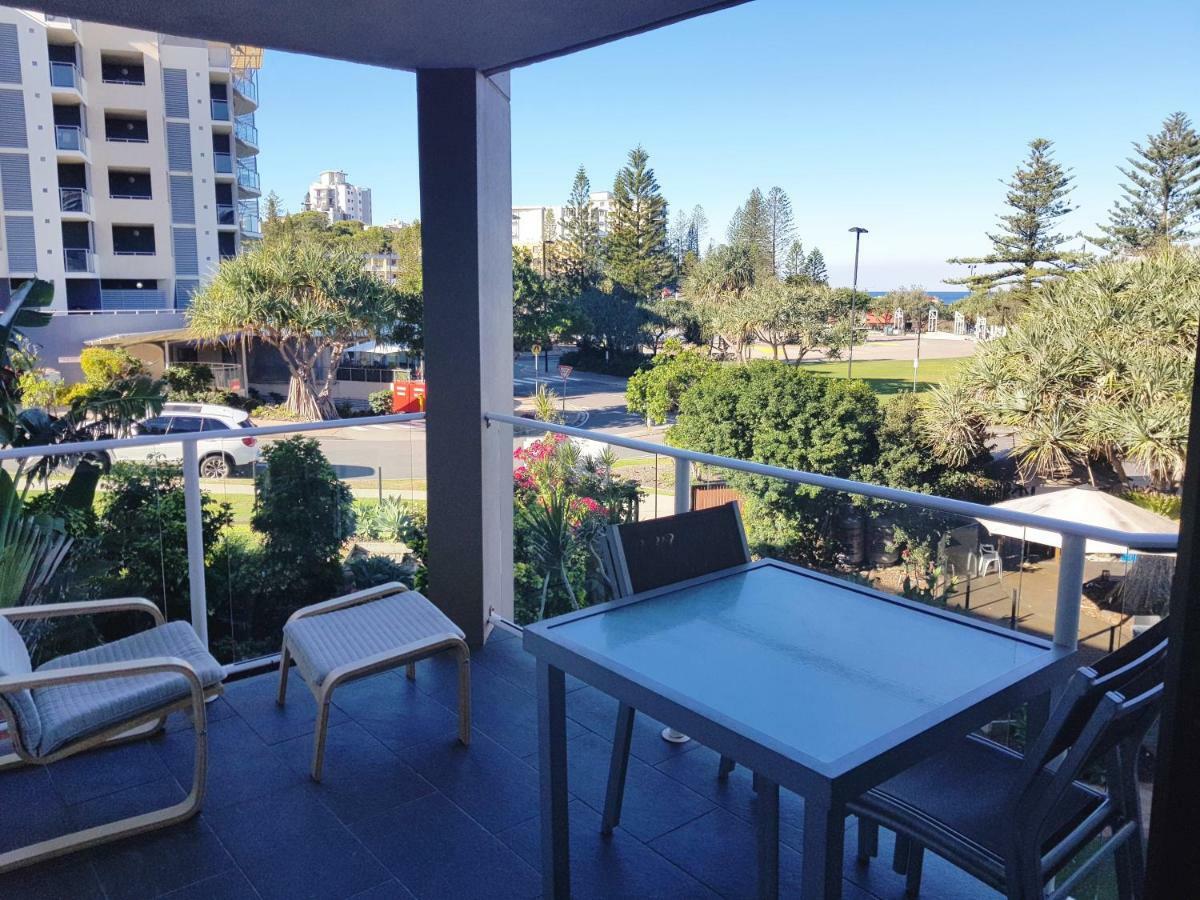 Casablanca Beachfront Apartments Bribie Island North Exteriör bild